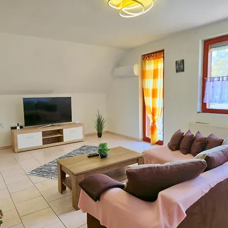 Apartamento Nora *