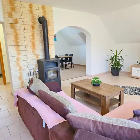 Nora Apartamento Hévíz